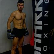 Mi nombre Soulaimam , soy boxeador Trabajé en Marruecos en este ámbito durante 3 años, con niños y adultos